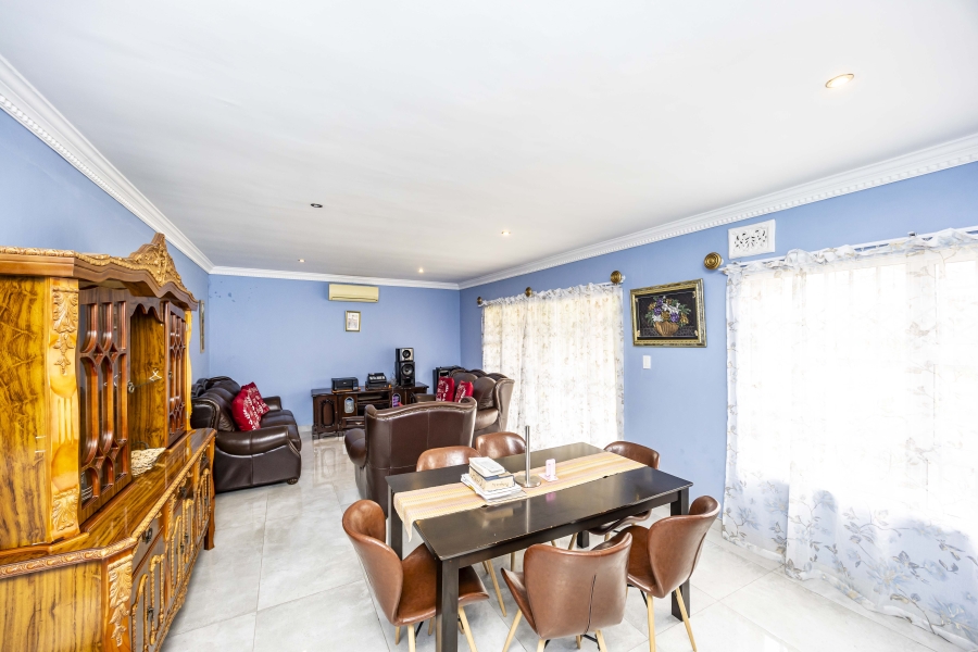 4 Bedroom Property for Sale in Amalinda North Eastern Cape